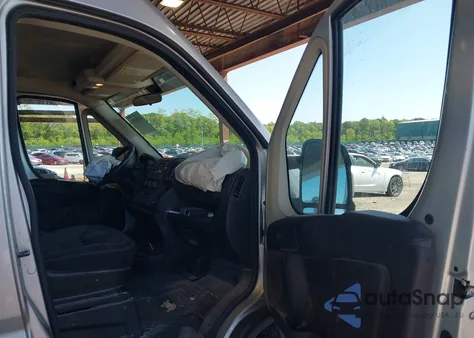 2017 Ram Promaster 1500 High Roof 136 Wb z USA, uszkodzony, nr VIN 3C6TRVBG6HE534592